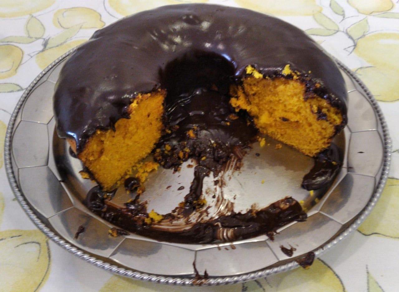 Bolo de cenoura fofinho sem gluten