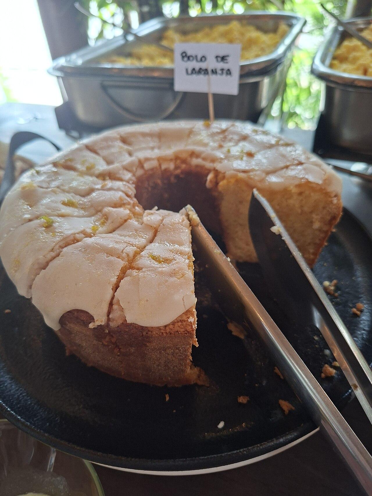 Bolo de Laranja com Calda