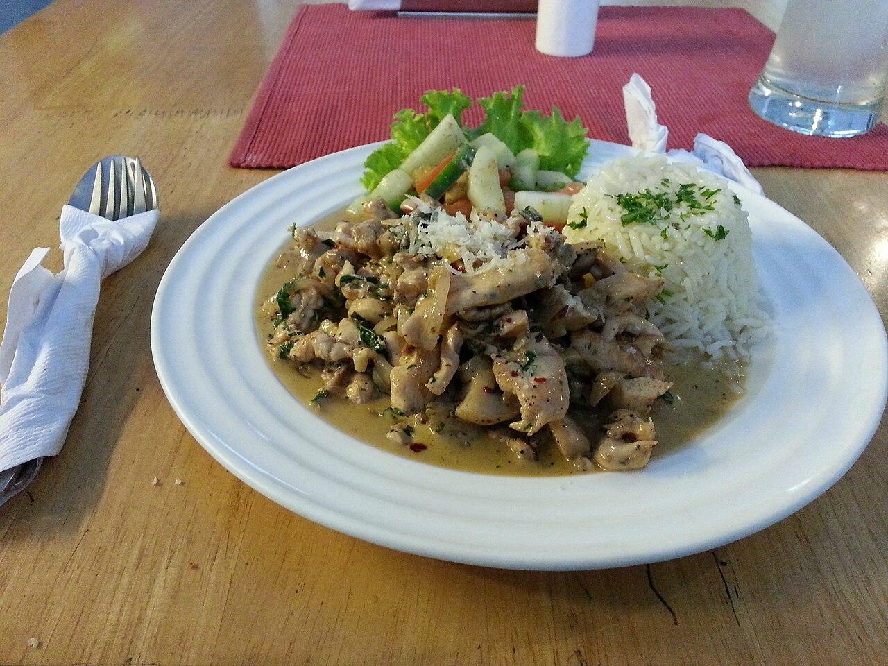 Estrogonofe de Frango Leve