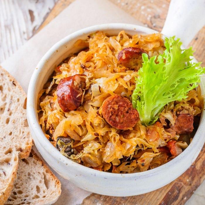 Ensopado Polonês de Carnes (Bigos)
