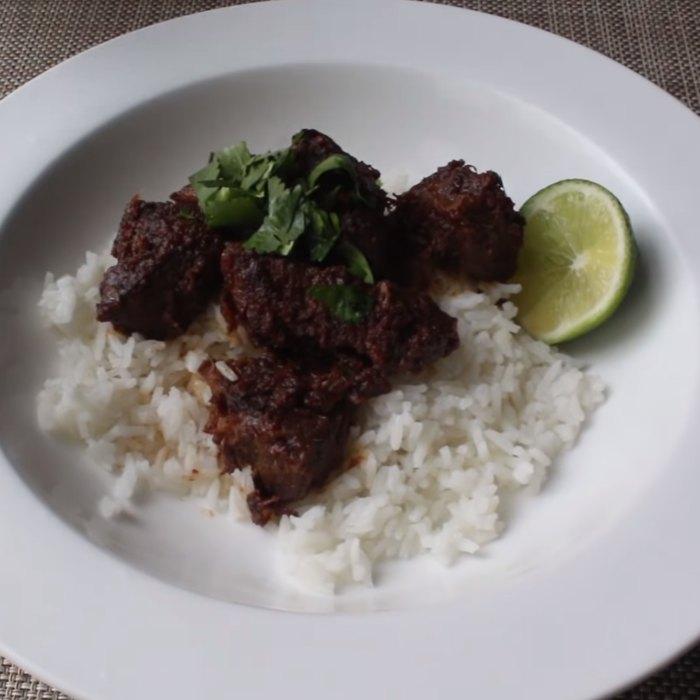 Rendang de Carne Bovina