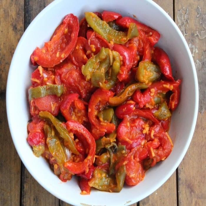 Salada Argélia de Pimentões Assados (Flafla)