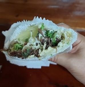 Tapioca proteica recheada